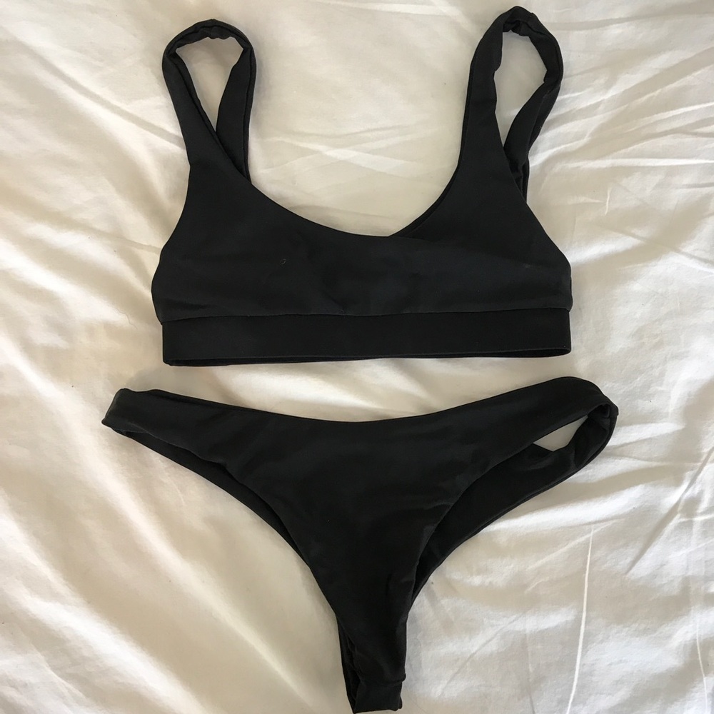 Black Bikini